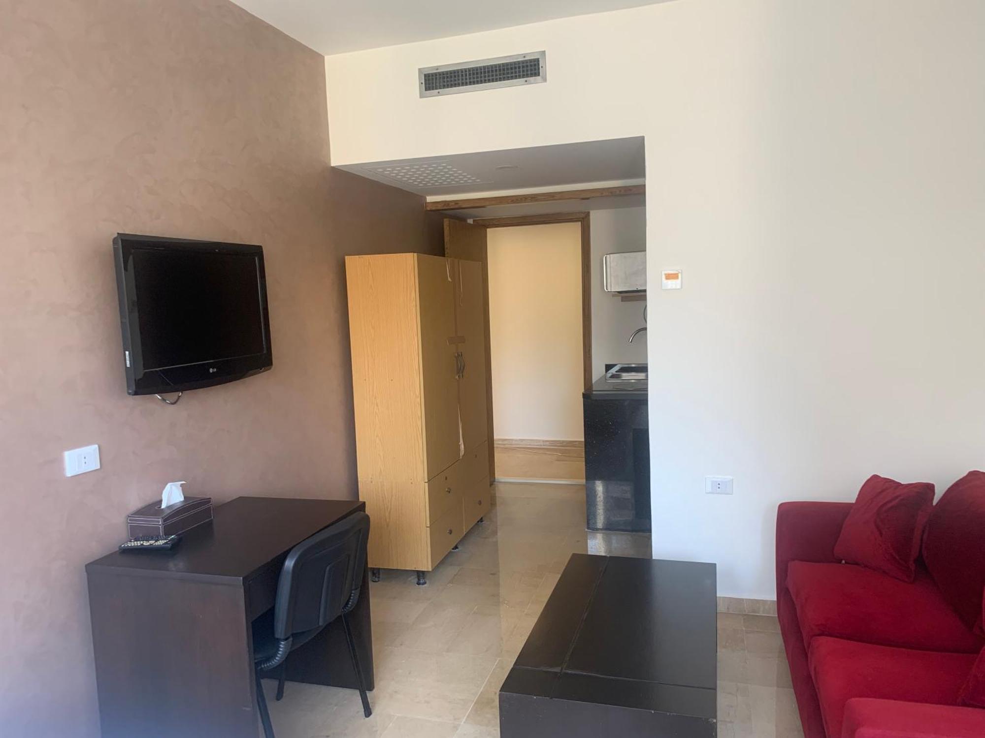 Bliss 3000 Furnished Studios Beiroet Buitenkant foto